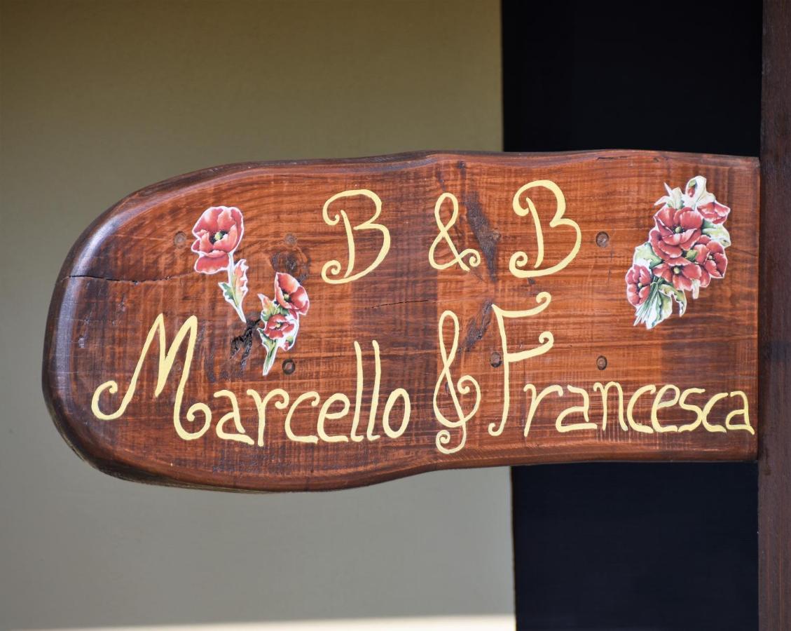 B&B Marcello & Francesca Urbino Dış mekan fotoğraf
