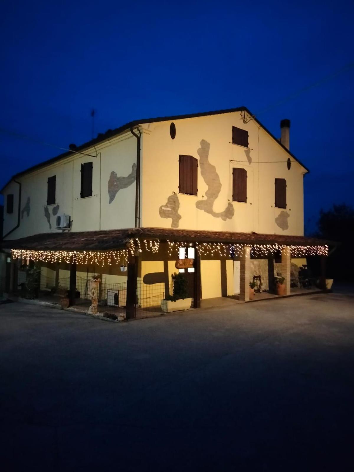 B&B Marcello & Francesca Urbino Dış mekan fotoğraf