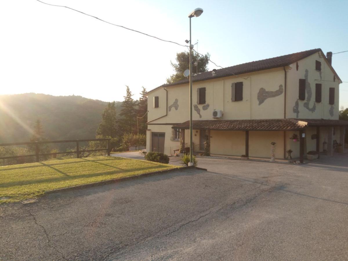 B&B Marcello & Francesca Urbino Dış mekan fotoğraf