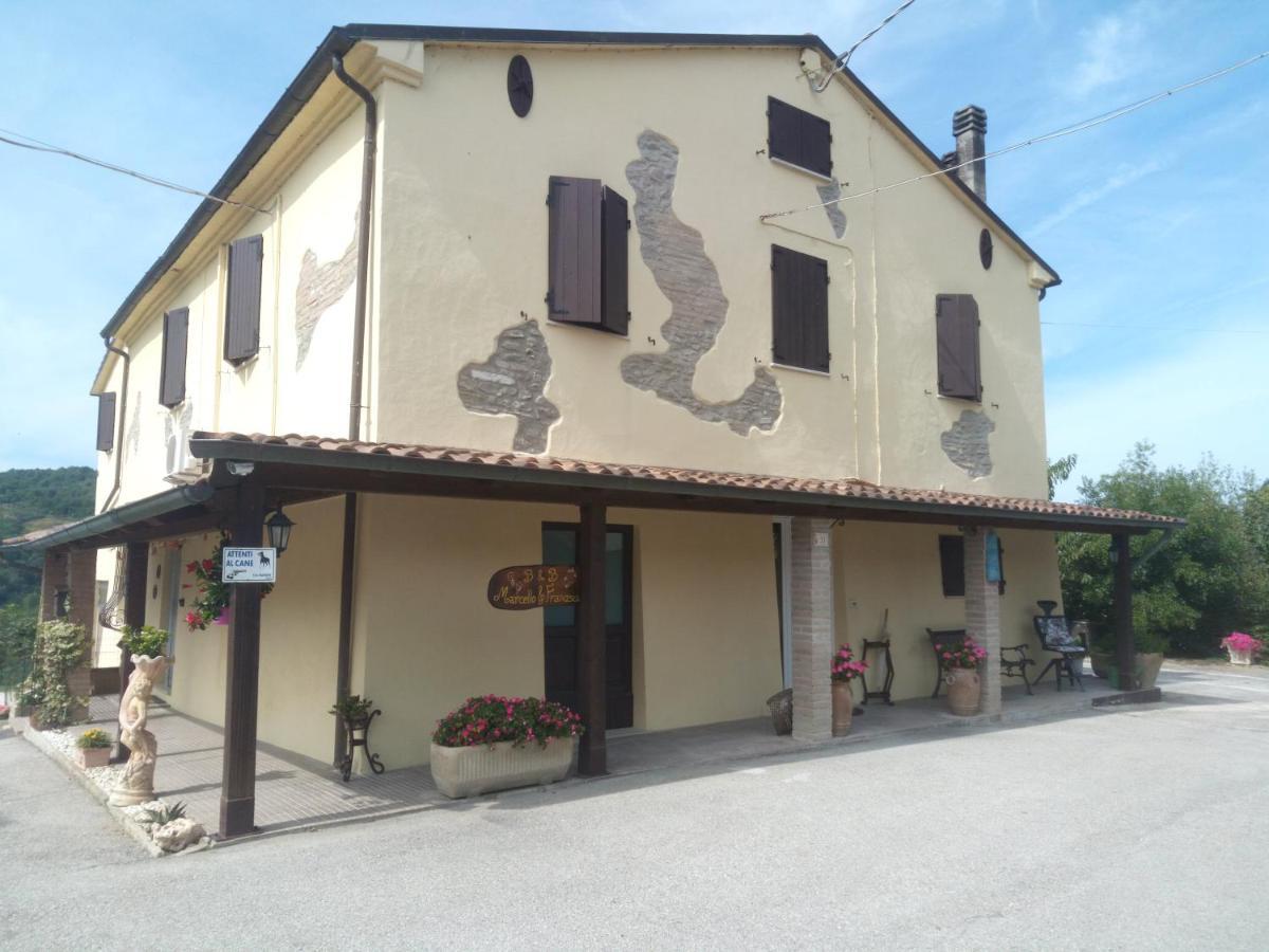 B&B Marcello & Francesca Urbino Dış mekan fotoğraf